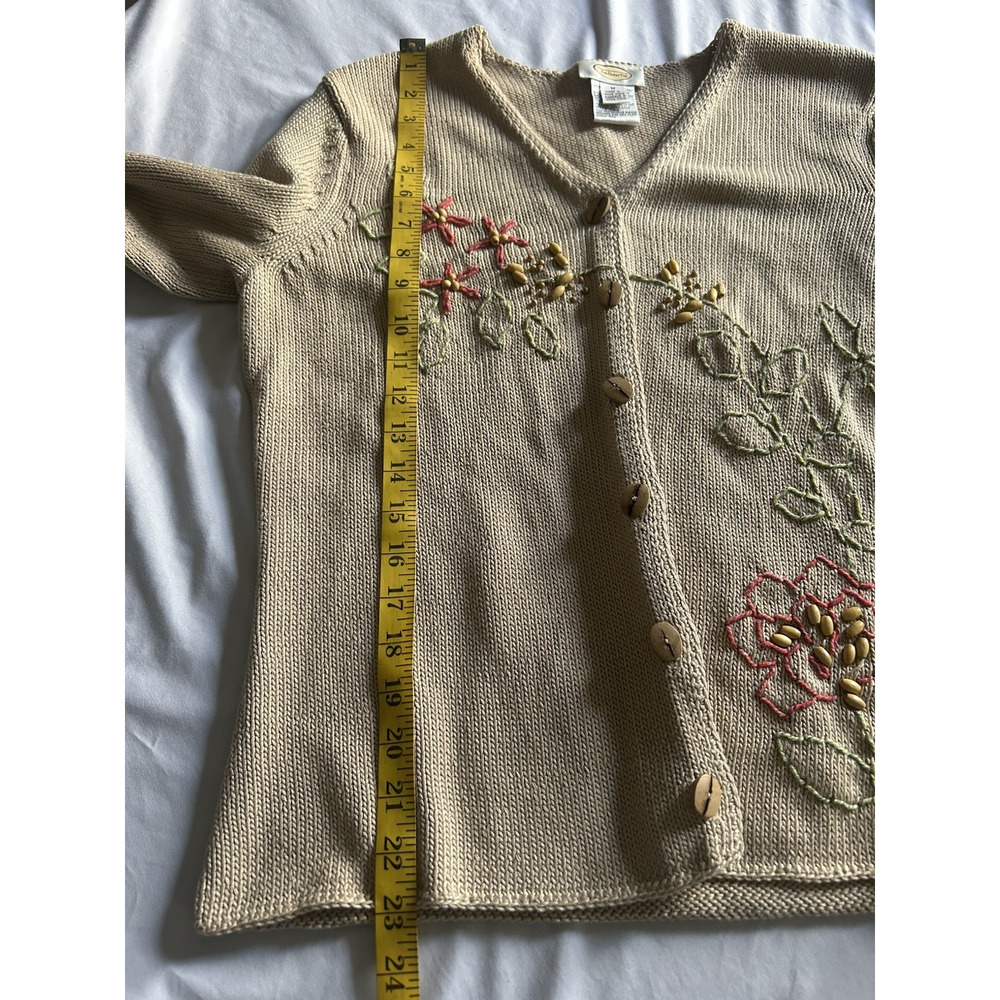 Vintage Talbots Floral Embroidered Beaded Cardigan Sweater Womens Size Med. Tan - Picture 8 of 10